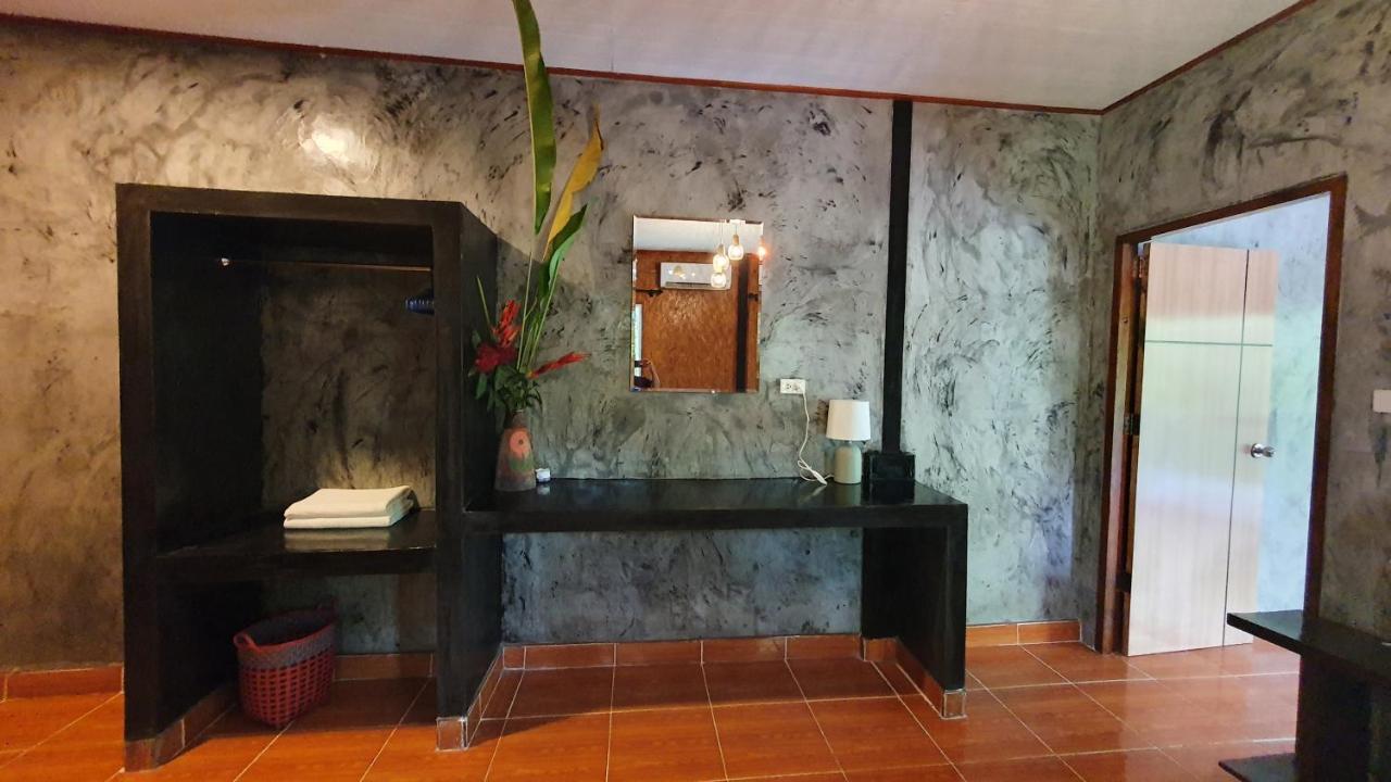Safina Pool Villa Ko Lanta Eksteriør bilde