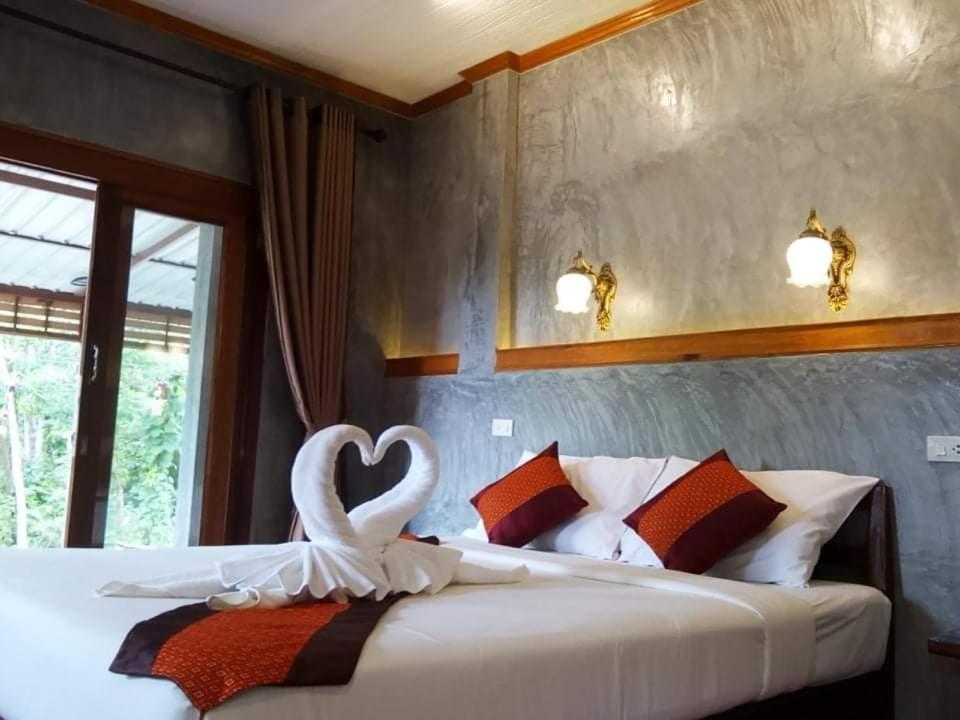 Safina Pool Villa Ko Lanta Eksteriør bilde